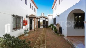 For sale Granada cortijo with 20 bedrooms