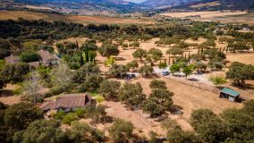 Casa de campo de 5 dormitorios en venta en Ronda