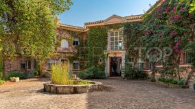Comprar hacienda en Sevilla con 14 dormitorios