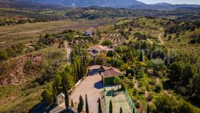 For sale Periana 6 bedrooms country house