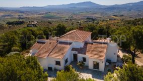 For sale country house in Alozaina