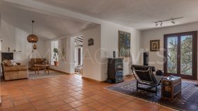 Country House for sale in Casares Montaña