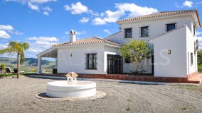 Country House for sale in Alora