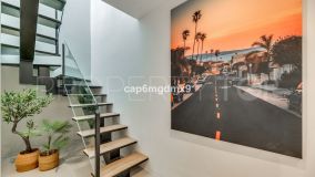 For sale penthouse with 3 bedrooms in Marbella Golden Mile