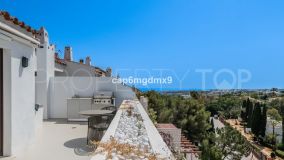 For sale penthouse with 3 bedrooms in Marbella Golden Mile