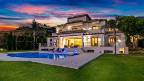 Villa for sale in Benahavis Centro, 2,475,000 €