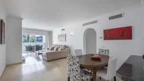 3 bedrooms penthouse in Estepona for sale