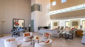 Villa en venta de 10 dormitorios en La Zagaleta