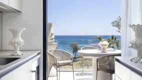 Apartamento en venta con 3 dormitorios en Guadalobon