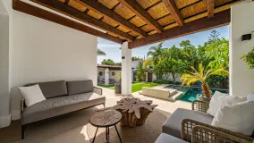 Villa for sale in Linda Vista Baja