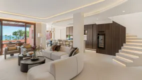 Atico duplex con 3 dormitorios en venta en Torre Bermeja