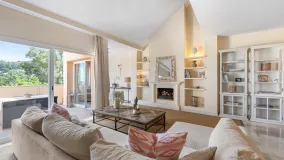 Atico duplex en venta en Country Club Las Brisas