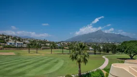 Atico duplex en venta en Country Club Las Brisas