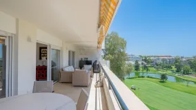 Guadalmina Alta, atico duplex con 4 dormitorios a la venta