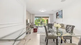 Ground floor apartment for sale in Benatalaya
