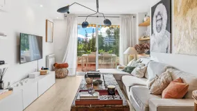 Apartamento de 2 dormitorios en venta en Guadalmina Alta