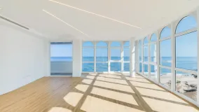 Apartamento en venta en Estepona