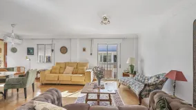 Apartment for sale in Estepona Town
