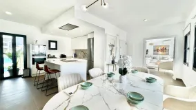 For sale Puerto apartment with 3 bedrooms