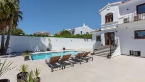 Monte Biarritz villa for sale