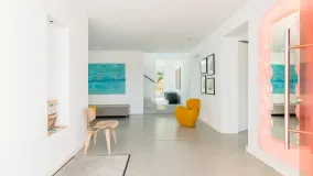 Villa for sale in Sotogrande Bajo
