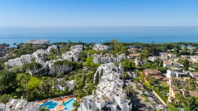 Apartment for sale in Alhambra del Mar with 4 bedrooms