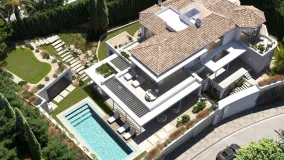 El Herrojo villa for sale
