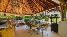 Villa con 6 dormitorios en venta en Las Lomas del Marbella Club