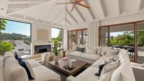 For sale Bellevue villa with 4 bedrooms
