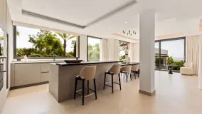 Villa en venta de 4 dormitorios en Los Flamingos