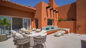 Atico duplex en venta en Alminar de Marbella con 4 dormitorios