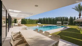 Los Monteros 6 bedrooms villa for sale