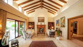 Villa en venta en Altos Reales
