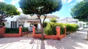 Town house for sale in Estepona Town