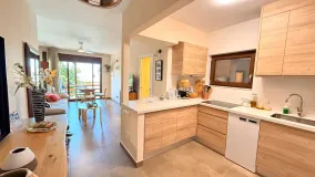 Apartamento en venta en Estepona Puerto con 1 dormitorio