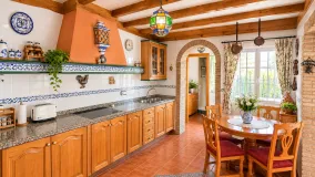 Estepona house for sale