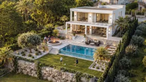 For sale villa in Mijas Costa with 4 bedrooms