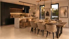 For sale villa in Mijas Costa with 4 bedrooms