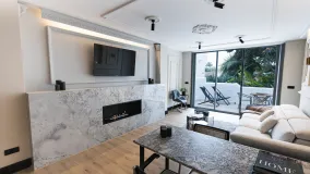 Se vende apartamento planta baja en Puente Romano