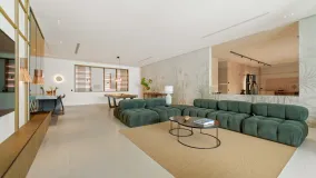 Villa con 6 dormitorios en venta en Parcelas del Golf