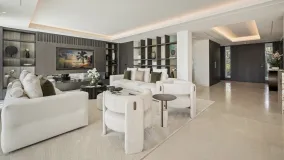 For sale villa in Las Brisas with 6 bedrooms