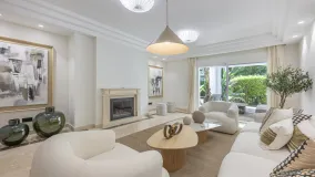 Ground floor apartment for sale in Montebello Hills