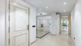 Montebello Hills, apartamento planta baja en venta