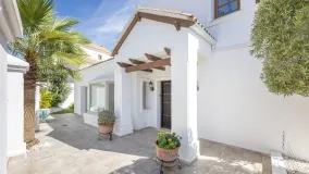 Villa in La Resina Golf for sale