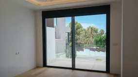 For sale Rio Real town house