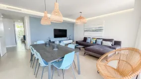 Apartment for sale in Estepona with 2 bedrooms