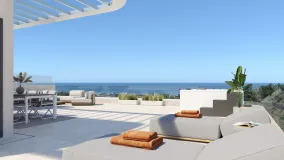 Apartamento con 2 dormitorios en venta en Selwo
