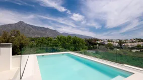 Buy apartment in Marbella Golden Mile