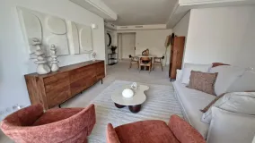 Apartamento en venta en Aloha