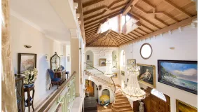 Buy mansion in Nueva Andalucia